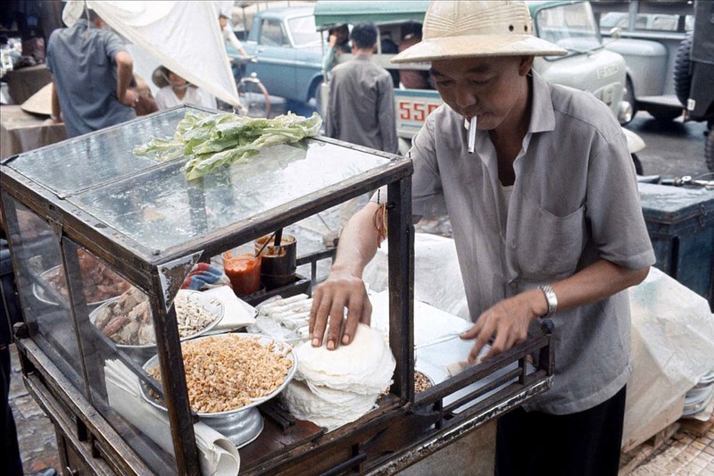 Canh buon ban nhon nhip o Sai Gon xua hoi 1960-Hinh-12